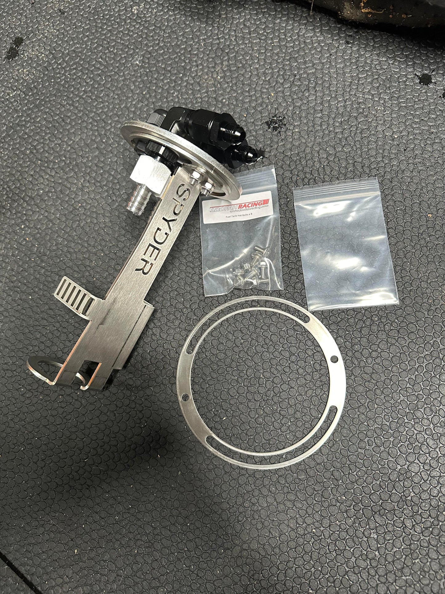 Loofah Racing Fuel Pump Hanger (Walbro 450/525 Pump)